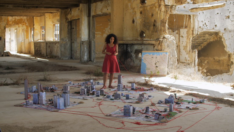 Green Line : Beyrouth, enfer rouge, jours noirs, de Sylvie Ballyot, écrit avec Fida Bizri